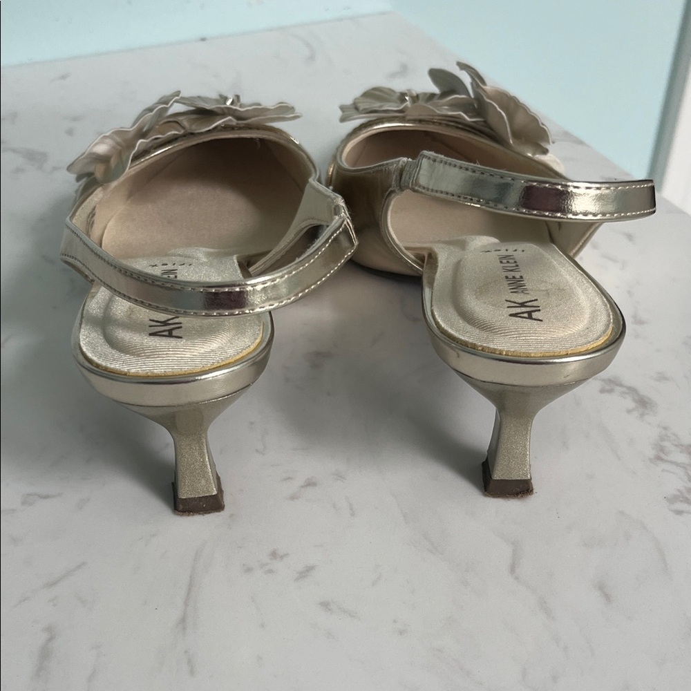 Anne Klein Metallic Floral Slingback Heels - Picture 4 of 8